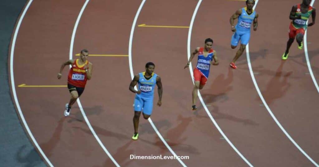 400 Round Trips Along a 100-meter Dash